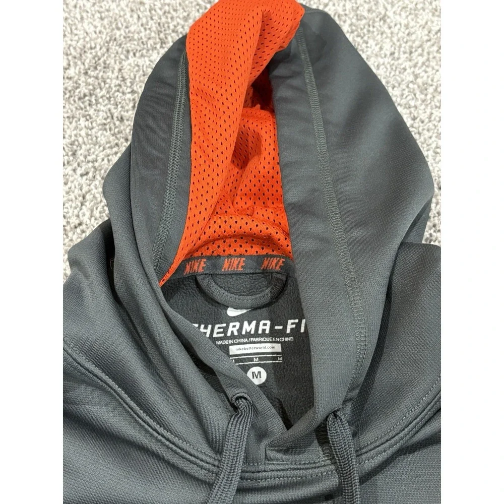 Nike Therma Fit Men Gray Orange Swoosh Hoodie Sweatshirt Size Medium‎